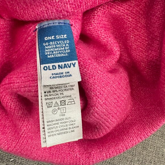 NEW! Old Navy Pink Beanie Hat (One Size) & Owl Slipper Socks 1 Pair Size 4-10 - Picture 7 of 8